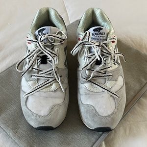 Karhu Synchron Sneakers - Dawn Blue / Lily White 5.5M/7W